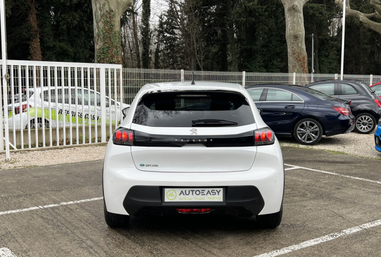 Peugeot 208 e-208 50 kWh 136 Style / 2ème Main / Carplay / Radars AR 