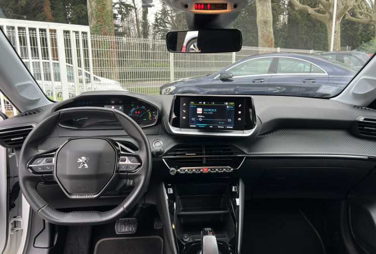 Peugeot 208 e-208 50 kWh 136 Style / 2ème Main / Carplay / Radars AR 