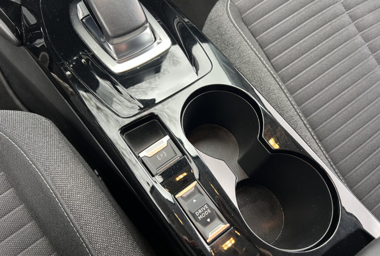 Peugeot 208 e-208 50 kWh 136 Style / 2ème Main / Carplay / Radars AR 