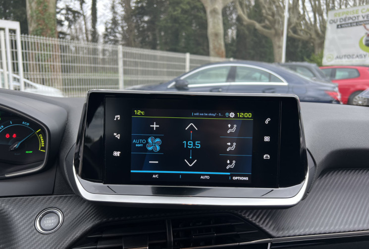 Peugeot 208 e-208 50 kWh 136 Style / 2ème Main / Carplay / Radars AR 