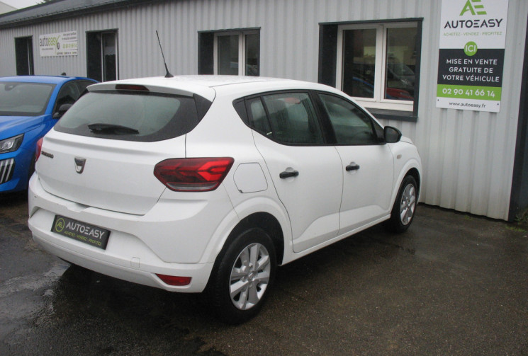 Dacia Sandero ECO-G 100 BVM6 Essentiel GPL 1ere main MOTEUR CHAINE DE DISTRIBUTION entretien Renault