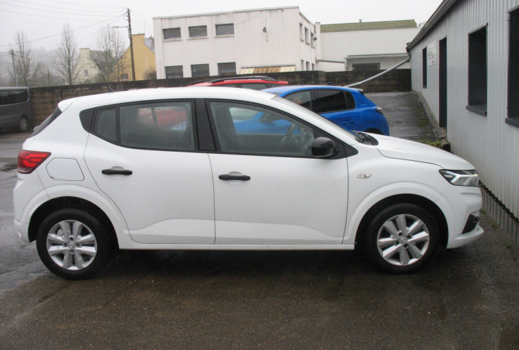 Dacia Sandero ECO-G 100 BVM6 Essentiel GPL 1ere main MOTEUR CHAINE DE DISTRIBUTION entretien Renault