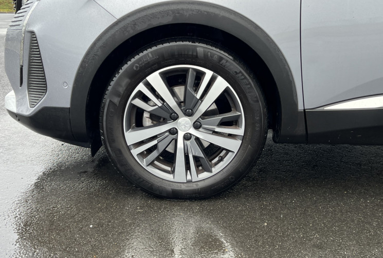 Peugeot 5008 Phase 2 1.5 BlueHDi EAT8 130 cv 7 Places / ALLURE / Attelage