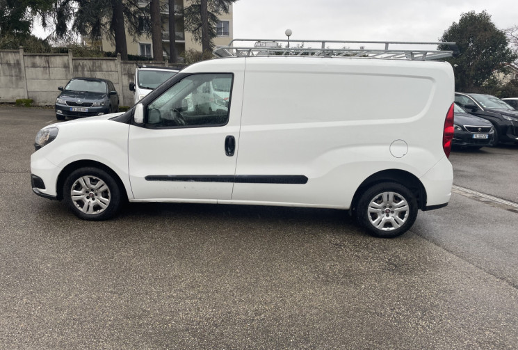 FIAT DOBLO CARGO 1.6 D MULTIJET / 105 CH / LONG / 8 741,67€