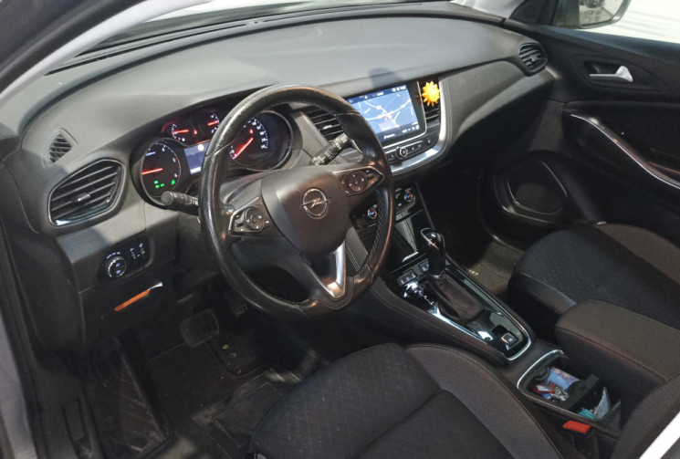 Opel Grandland 1.5 BLUE HDI INNOVATION - Moteur Neuf