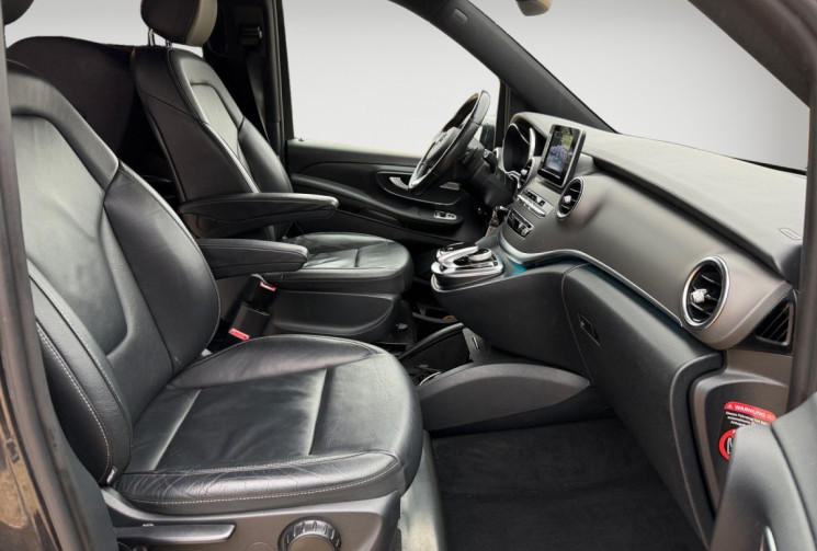Mercedes CLASSE V 250d EXTRA-LONG 9G TRONIC AVANTGARDE 8 PLACES / SUIVI MERCEDES 