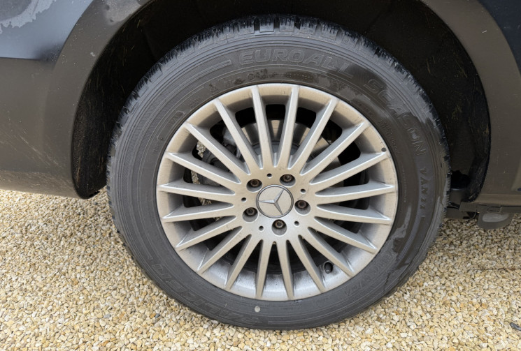 Mercedes CLASSE V 250d EXTRA-LONG 9G TRONIC AVANTGARDE 8 PLACES / SUIVI MERCEDES 