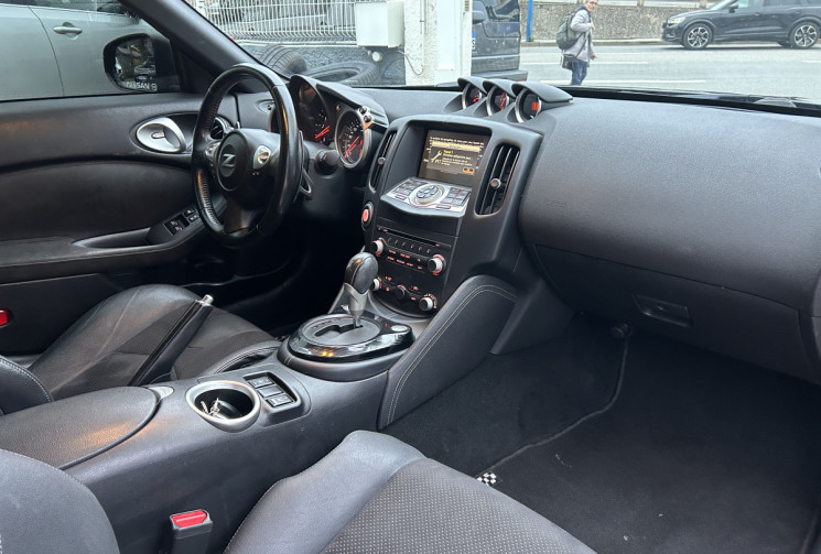 Nissan 370 Z COUPE 3.7 V6 328 Ch ORIGINE FRANCE * CAMERA DE RECUL