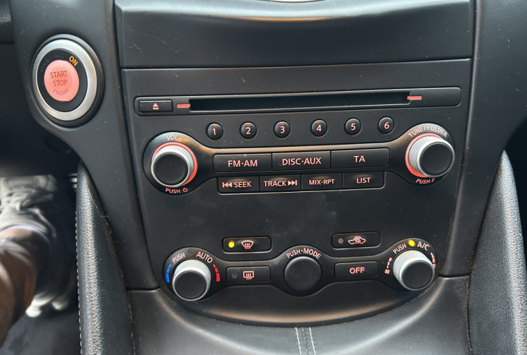 Nissan 370 Z COUPE 3.7 V6 328 Ch ORIGINE FRANCE * CAMERA DE RECUL