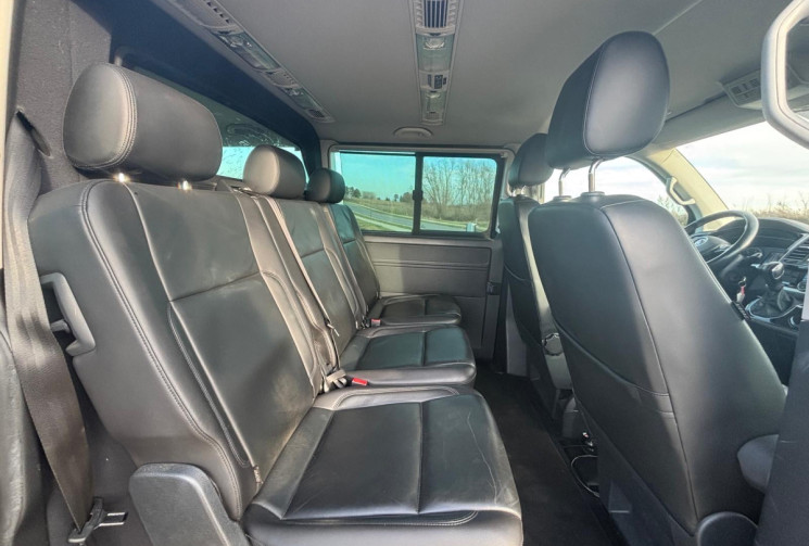 Volkswagen CARAVELLE 2.0 TDI DSG7 204CV T6 DOUBLE CABINE CARAT