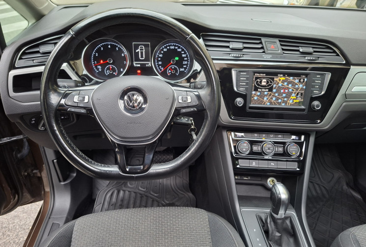 Volkswagen Touran 1.4 TSI 150 CH DSG7 CONFORTLINE 7 PLACES toit ouvrant panoramique