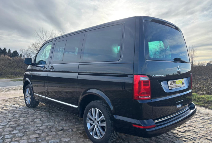 Volkswagen CARAVELLE 2.0 TDI DSG7 204CV T6.1 DOUBLE CABINE CARAT