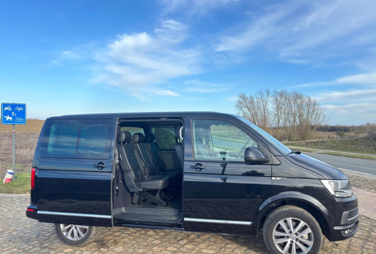 Volkswagen CARAVELLE 2.0 TDI DSG7 204CV T6.1 DOUBLE CABINE CARAT