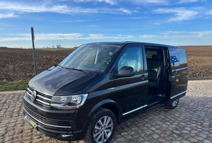 Volkswagen CARAVELLE 2.0 TDI DSG7 204CV T6 DOUBLE CABINE CARAT