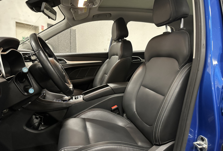 MG ZS  143 44,5kWh / SOH 92% / Luxury /  Garantie constructeur / Toit ouvrant / CarPlay