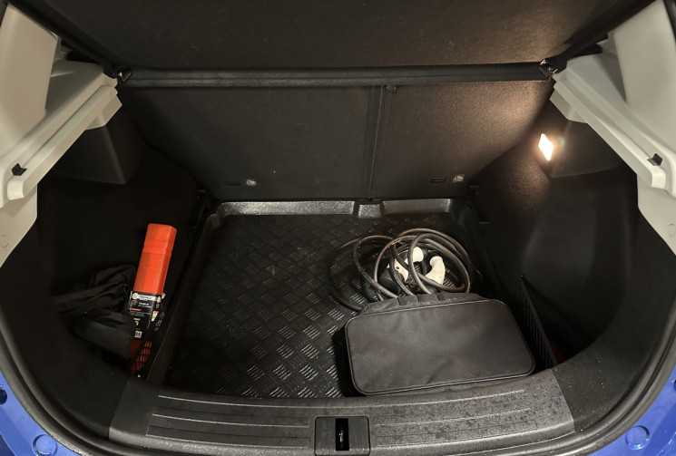 MG ZS  143 / Luxury /  Garantie constructeur / Toit ouvrant / CarPlay