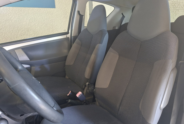 Peugeot 107 1.0 TRENDY 68 GARANTIE 12 MOIS