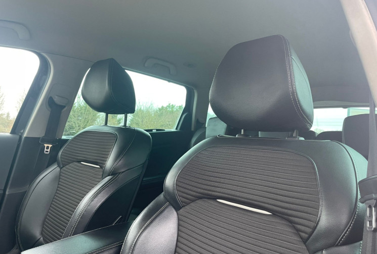 Renault GRAND SCENIC Grand Scénic IV 1.5 dCi EDC7 110 cv Boîte auto