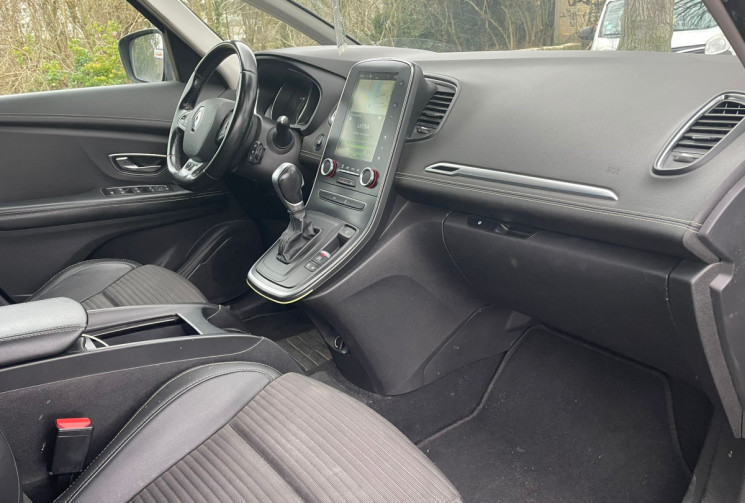Renault GRAND SCENIC Grand Scénic IV 1.5 dCi EDC7 110 cv Boîte auto
