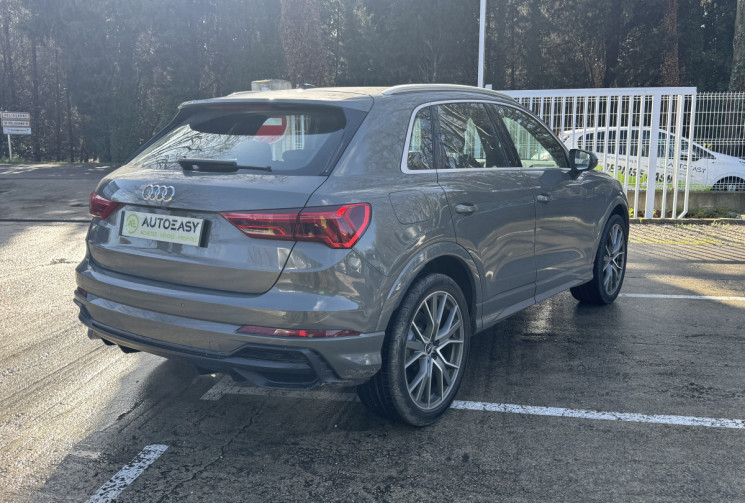 Audi Q3   35 TFSI 150 S-Line S-tronic 7 Mild Hybrid  / Entretien AUDI / Carplay / Sièges chauffant 