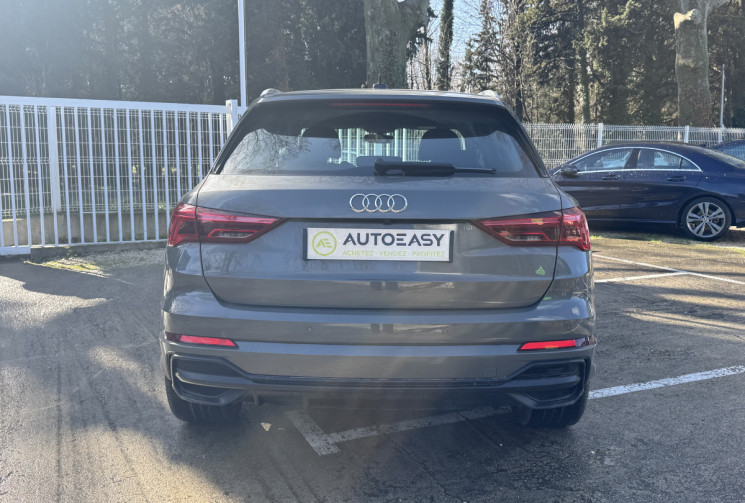 Audi Q3   35 TFSI 150 S-Line S-tronic 7 Mild Hybrid  / Entretien AUDI / Carplay / Sièges chauffant 