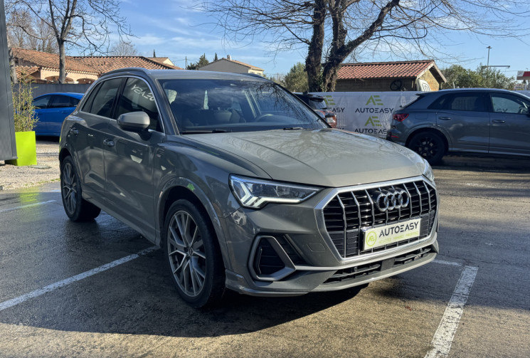 Audi Q3   35 TFSI 150 S-Line S-tronic 7 Mild Hybrid  / Entretien AUDI / Carplay / Sièges chauffant 