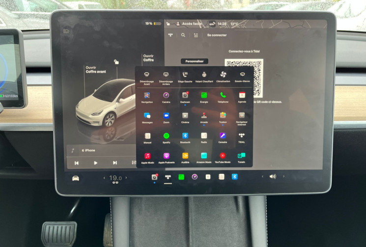 Tesla Model Y Standard RWD Plus MY 22 + option *Pilote automatique pleine capacité*