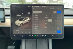 Tesla Model Y Standard RWD Plus MY 22 + option *Pilote automatique pleine capacité*