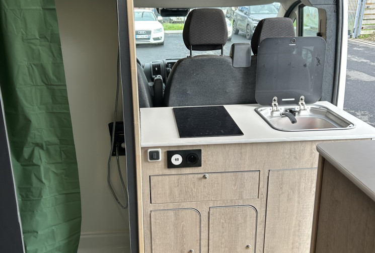 Peugeot Boxer Aménagé VASP  2.2 BLUEHDI 165 cv H2 L3 Asphalt 