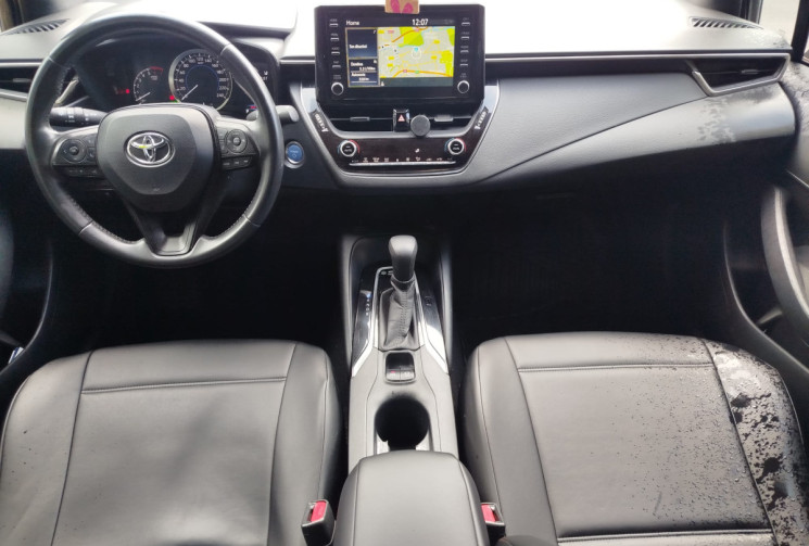 Toyota COROLLA TOURING SPT 122h BV CVT Dynamic Business