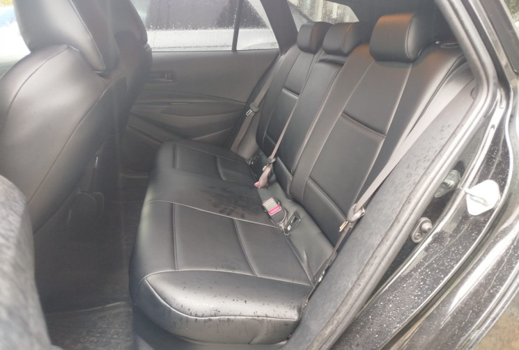 Toyota COROLLA TOURING SPT 122h BV CVT Dynamic Business