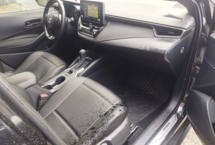 Toyota COROLLA TOURING SPT 122h BV CVT Dynamic Business