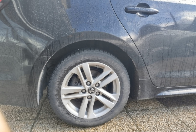 Toyota COROLLA TOURING SPT 122h BV CVT Dynamic Business