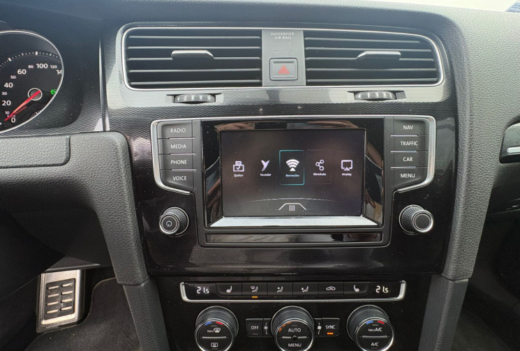 Volkswagen Golf VII GTI 2.0 TFSI DESIGN LUXE  220 / GARANTIE 12 MOIS 