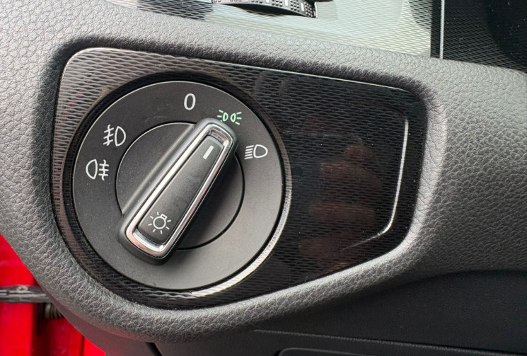 Volkswagen Golf VII GTI 2.0 TFSI DESIGN LUXE  220 / GARANTIE 12 MOIS 