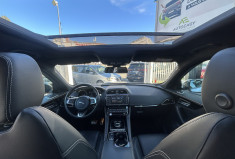 Jaguar F-Pace 2.0 D180 AWD R-SPORT BVA9 * TOIT OUVRANT * FEUX LED * CAMERA