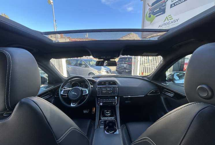 Jaguar F-Pace 2.0 D180 AWD R-SPORT BVA9 * TOIT OUVRANT * FEUX LED * CAMERA