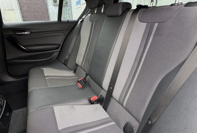 BMW Série 1 116d F20 LCI Urban chic 109cv * Steptronic  8 * Toit Ouvrant * Carplay * Radars Av Ar