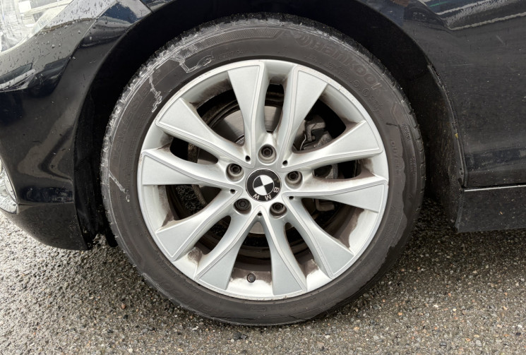 BMW Série 1 116d F20 LCI Urban chic 109cv * Steptronic  8 * Toit Ouvrant * Carplay * Radars Av Ar