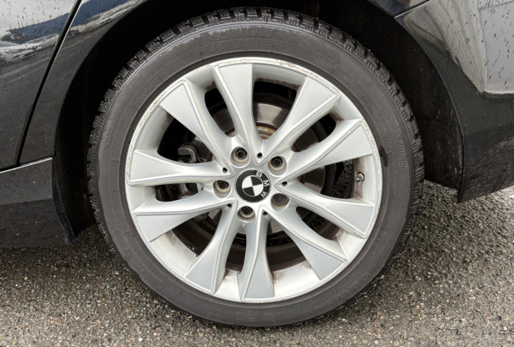 BMW Série 1 116d F20 LCI Urban chic 116cv * Steptronic  8 * Toit Ouvrant * Carplay * Radars Av Ar