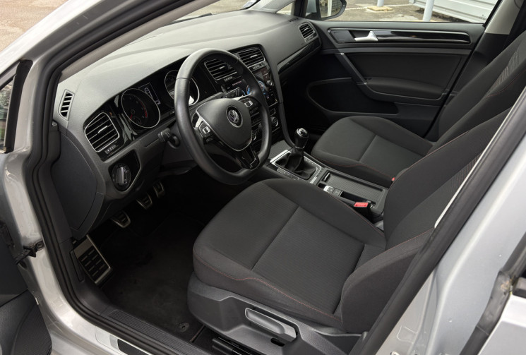 Volkswagen Golf 7 1.4 TSI  125 CV SOUND  33700 KM