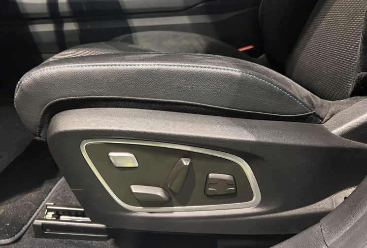 Renault Austral 1.2 E-Tech full hybrid 200 ch Iconic esprit Alpine