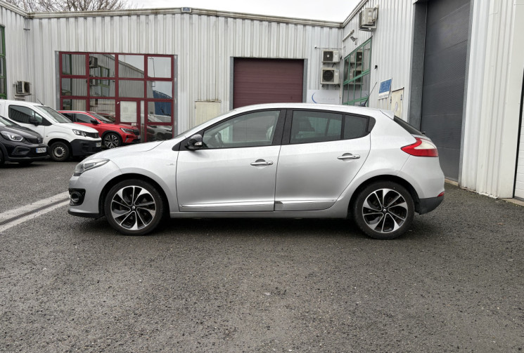 Renault Megane III BOSE 130cv TCE * Ecran * Caméra * Régulateur * Entretien Complet