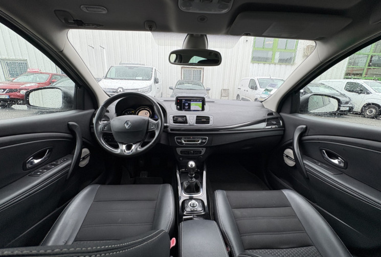 Renault Megane III BOSE 130cv TCE * Ecran * Caméra * Régulateur * Entretien Complet