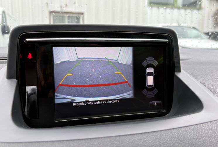 Renault Megane III BOSE 130cv TCE * Ecran * Caméra * Régulateur * Entretien Complet