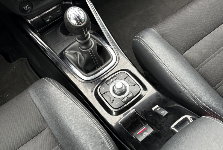 Renault Megane III BOSE 130cv TCE * Ecran * Caméra * Régulateur * Entretien Complet