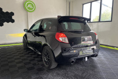 Renault Clio 3RS 2.0 16v Renault Sport F1 Team 