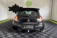 Renault Clio 3RS 2.0 16v Renault Sport F1 Team 