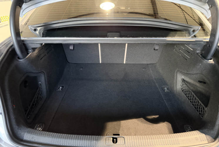 Audi A4 2.0 TDI 190 ch ultra Design Luxe S tronic 7