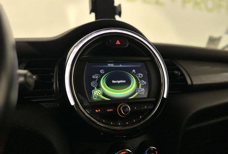 Mini Cooper 1.5 L 136ch Shoreditch - Toit ouvrant - Chaîne de distribution - Moteur changé, il y a